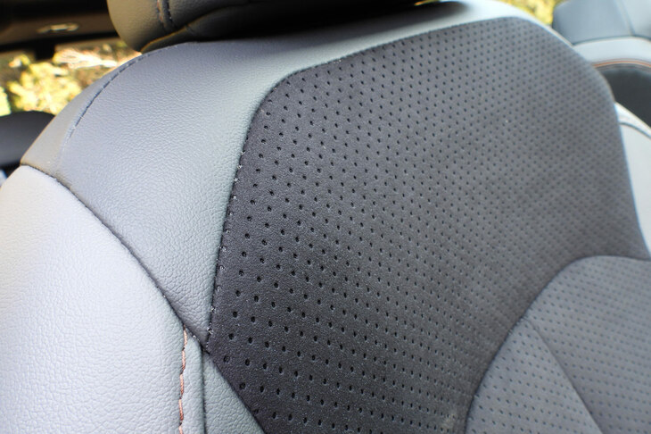 スバル・フォレスター スポーツEX(フロントシート)