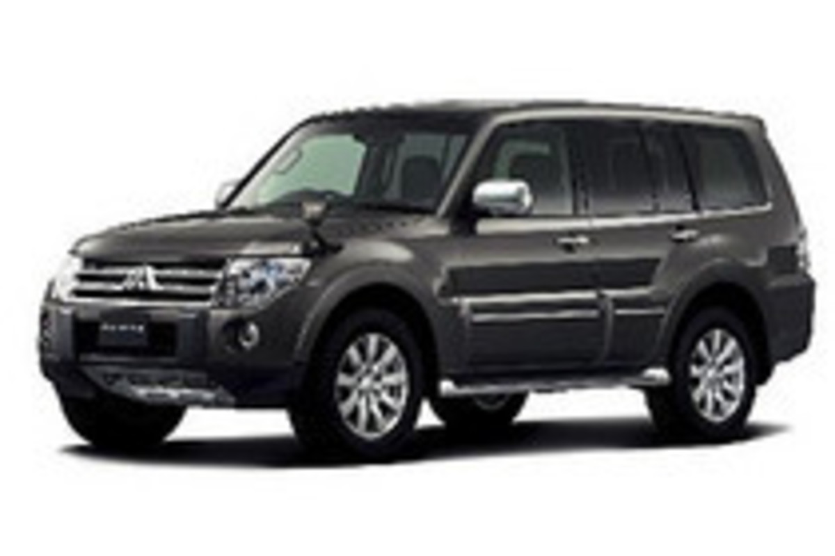 h*v様 京商　ミツビシ　パジェロ　不動車 三菱 パジェロ 2.8 メタルトップワイド ZX ディーゼルターボ 4WD
