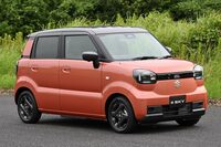 清水「……いや、クラシック感を意図したデザインではないよなぁ。このフロントマスクは」
ほった「ほかの部分を見ても、レトロ調の部分はありませんしね」