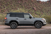 新型のボディーサイズは全長×全幅×全高=4950×1980×1870mm。先代モデルよりも全長で70mm、全幅で95mm拡大している。