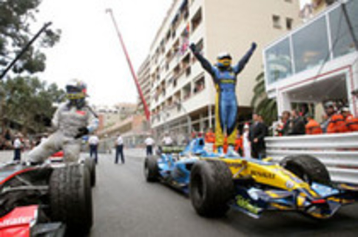 F1 06年アロンソ、バトンV.シューマッハー兄弟、ライコネン、マッサ、23台 F1 06年アロンソ、バトンV.シューマッハー兄弟、ライコネン