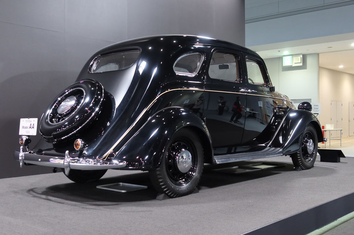 トヨダAA型乗用車