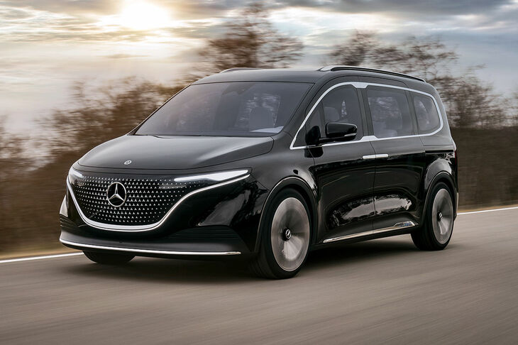 メルセデス・ベンツEQT:「シタン」の乗用車版がEVとして登場、未来的なデザインと、よりオーソドックスなインテリアが特徴となる。価格は3万5000ユーロ(約500万円)より。