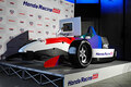 ホンダが本物のフォーミュラカーを使用したドライビングシミュレーター筐体「SIM-01」を発表