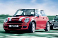 MINI「クーパー」と「クーパーS」のチューニングキット発売