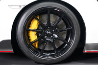 「日産GT-R」と「フェアレディZ」に生誕50周年記念車の画像