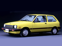 1983年「スズキ・カルタス」。これも当初は3ドアのみで、1年後に5ドアを追加。1リッターSOHCエンジンは「シャレード」と同様に直3を採用。提携していたGMを通じて米国、カナダ、豪州などでも販売された。