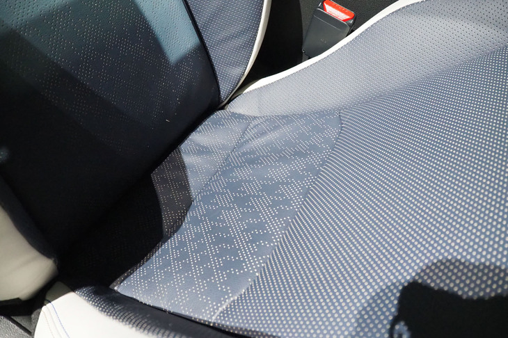 ホンダ・プレリュード(フロントシート)