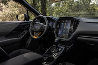 「クロストレック ウィルダネス」のインストゥルメントパネル。