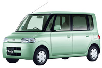 新しい提案が必ずしも正しいわけではないが、まったく提案がなければ自動車のバラエティーは尻すぼみである。2003年にダイハツが挑戦していなかったら、今をときめく軽トールワゴンだって生まれなかったのだ。自動車メーカーの皆さまにはこれからも、いろいろ新しいこと、ヘンなことを考えていってほしい。