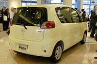 【Movie】トヨタ、助手席に電動スライドドアを持つ新型「ポルテ」発売の画像