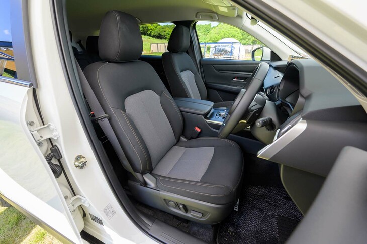 マツダCX-80 XD Sパッケージ(1列目シート)