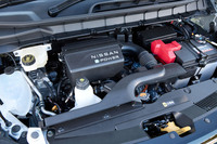 新型「日産セレナ」のハイブリッド車のパワーユニットは、新開発の1.4リッター直3エンジンを組み合わせた第2世代e-POWER。発電用エンジンのスペックは最高出力95PS、最大トルク123N・mで、モーターが同163PS、同315N・mを発生する。