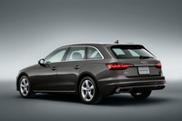 アウディが「A4/S4」シリーズを大幅改良 エクステリアデザインを刷新の画像