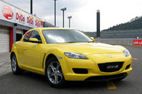 【Movie】マツダ「RX-8」の足まわりに迫る!(その1)