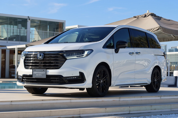 ホンダ・オデッセイe:HEVアブソルート・EXブラックエディション