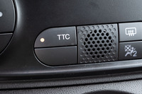 「TTC」(トルクトランスファーコントロール)は、コーナリング時に内輪が空転するのを抑え、駆動力の“逃げ”を抑制するブレーキLSD機能だ。