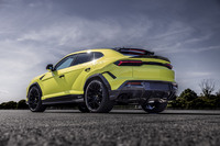 「ランボルギーニ・ウルスSEペルフォルマンテ」は、プラグインハイブリッドモデル「ウルスSE」の高性能バージョン。2026年7月1日にデビューした。