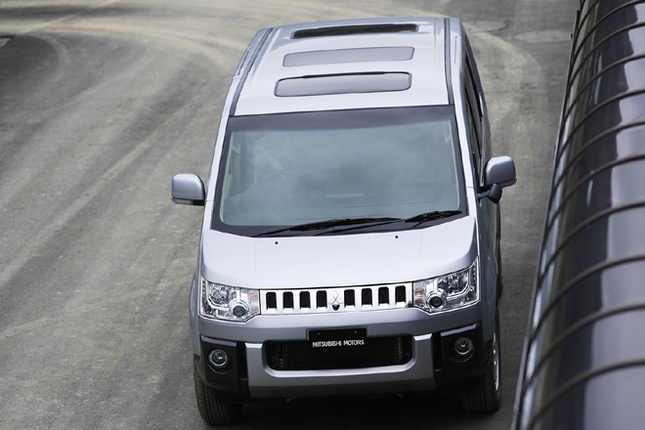 【スペック】全長×全幅×全高=4730×1795×1870mm/ホイールベース=2850mm/車重=1800kg/駆動方式=4WD/2.4リッター直4DOHC16バルブ(170ps/6000rpm、23.0kgm/4100rpm)/価格=341万2500円(テスト車=375万8790円)