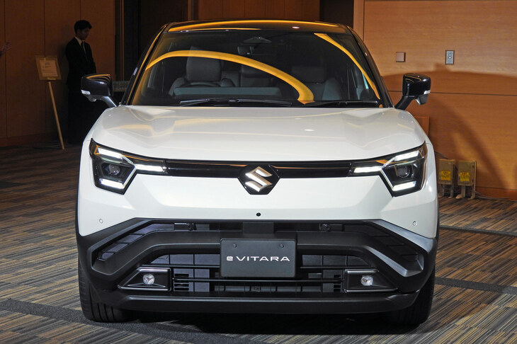 スズキeビターラZ(フロント)