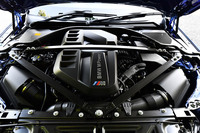 最高出力510PS、最大トルク650N・mを発生する3リッター直6ツインターボエンジンに、Mモデル専用の4WDシステム「M xDrive」が組み合わされる。