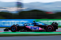 F1世界選手権でも活躍するアルピーヌ。フォーミュラと耐久レースの両方において最高峰のカテゴリーに挑戦しているのは、彼らを除けばフェラーリだけである。(写真:アルピーヌ)