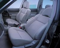 トヨタ・ヴォルツの「ライバル車はこれ」【ライバル車はコレ】の画像