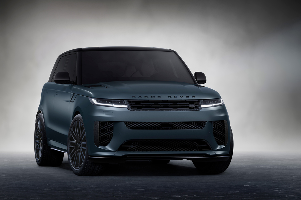 レンジローバースポーツ　ポスター レンジローバー・スポーツSV」の第2弾、その名も「エディションツー