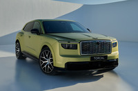 ベントレーが初のフル電動SUV「トルカル」を世界初公開の画像
