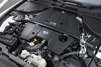 3リッターV6ツインターボエンジンは標準モデルよりも15PSと45N・m強力な最高出力420PS、最大トルク520N・mを発生。吹け上がりのよさが魅力のユニットだ。