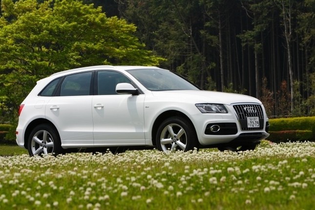 【スペック】2.0 TFSI クワトロ:全長×全幅×全高=4650×1900×1660mm/ホイールベース=2810mm/車重=1900kg/駆動方式=4WD/2リッター直4DOHC16バルブターボ(211ps/4300-6000rpm、35.7kgm/1500-4200rpm)/価格=569.0万円(テスト車=709.0万円/S-lineパッケージ=48.0万円/電動パノラマサンルーフ=24.0万円/バング&オルフセンサウンドシステム=15.0万円/オートマチックテールゲート=9.0万円/アウディドライブセレクト=44.0万円)