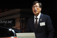 あらためて、日本仕様開発へのこだわりを説明するチーフエンジニアの森田氏。「フロンクス」の開発期間は5年ほどだったというが、その半分ほどが過ぎたあたりから、日本仕様の開発もスタートしたという。