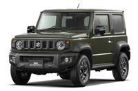 2018年7月に、実に20年ぶりのフルモデルチェンジを経て登場した新型「ジムニー/ジムニーシエラ」。こちらはオーバーフェンダーが勇ましい普通車バージョンの「ジムニーシエラJC」。