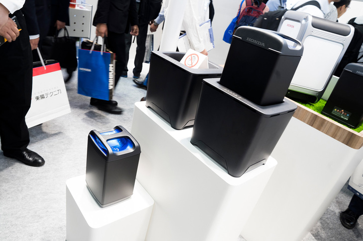 ホンダが出展した脱着式バッテリー「Honda Mobile Power Pack(ホンダモバイルパワーパック)」。