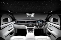 ロールス・ロイスが新型「ゴースト」を発表 従来モデルからシャシーもエンジンも全面刷新の画像