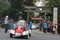 神社ゆかりの旧車イベント「谷保天満宮旧車祭」の会場から