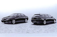 「アルファ147」と「156」シリーズに赤い限定車の画像