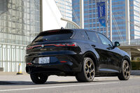 2022年2月に発表された「アルファ・ロメオ・トナーレ」。旧FCA系の「スモールワイドプラットフォーム」を用いたコンパクトSUVだ。2025年秋に本国で大幅改良を受けた。