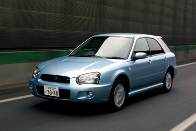 【スペック】全長×全幅×全高=4415×1695×1470mm/ホイールベース=2525mm/車重=1350kg/駆動方式=4WD/2リッター水平対向4DOHC16バルブ(155ps/6400rpm、20.0kgm/3200rpm)/車両本体価格=212.1万円(テスト車=223.1万円/濃色ガラス+HIDロービームランプ+セイフティパック=11.0万円)