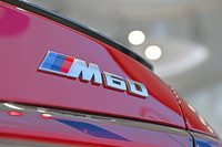 新型「BMW 5シリーズ」が日本上陸 BEVの「i5」と4気筒エンジン車のみをラインナップの画像