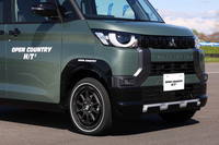 「オープンカントリーH/T II」のサイズラインナップは155/65R14~285/60R18までの全20サイズ。そのうち軽自動車向けとして「ホワイトリボン」仕様が選べるのは155/65R14、165/65R15、165/60R15の3サイズとなる。