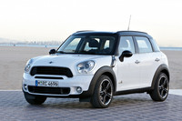 次なるMINIはSUV「MINIカントリーマン」公開