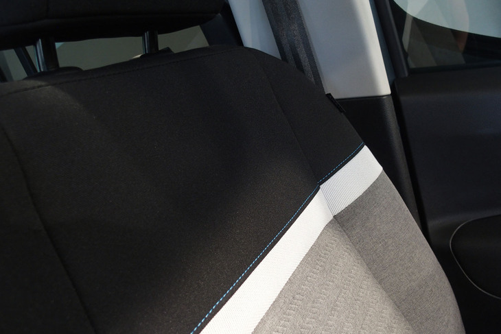 シトロエン・ベルランゴMAX BlueHDi(フロントシート)