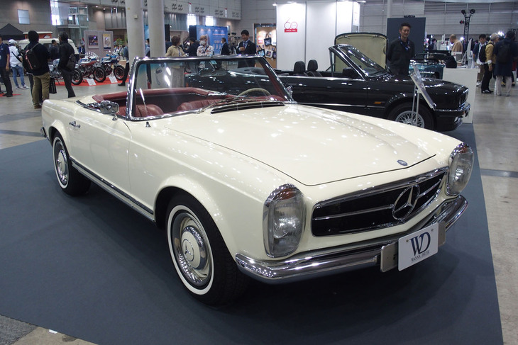 メルセデス・ベンツ230SL(1967年)