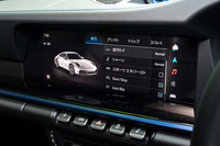 6段MTにはオートブリッピング機能が備わっている。