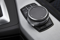 BMWが「1シリーズ」の内装デザインをリファインの画像