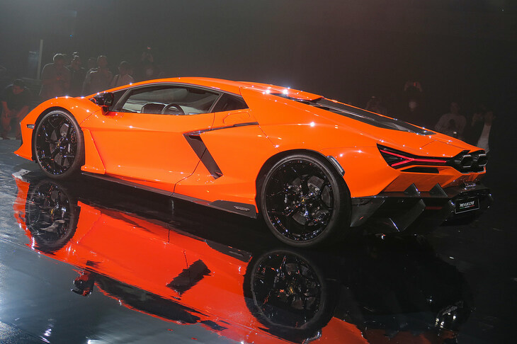 ランボルギーニ・レヴエルト(エクステリア)