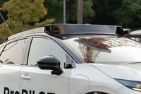 次世代「プロパイロット」を搭載する試作車には、11個のカメラと5台のレーダーセンサー、1個の次世代LiDARを組み込んでいる。