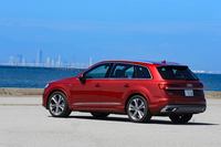 グレード構成は「55 TFSIクワトロ」と「55 TFSIクワトロSライン」の2種類。今回はスポーティーな仕様の後者に試乗した。