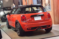 「MINI 3ドア」